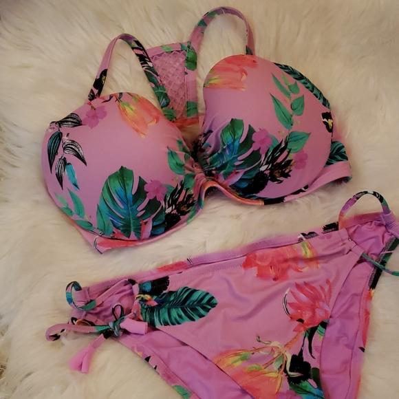 Tropical Pink Floral Bikini - Picture 1 of 7